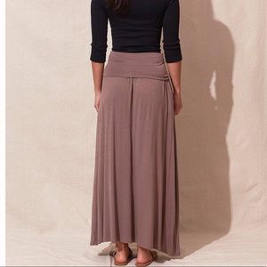 Sivana bamboo maxi skirt